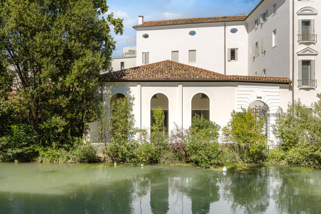 1. Esterno 3