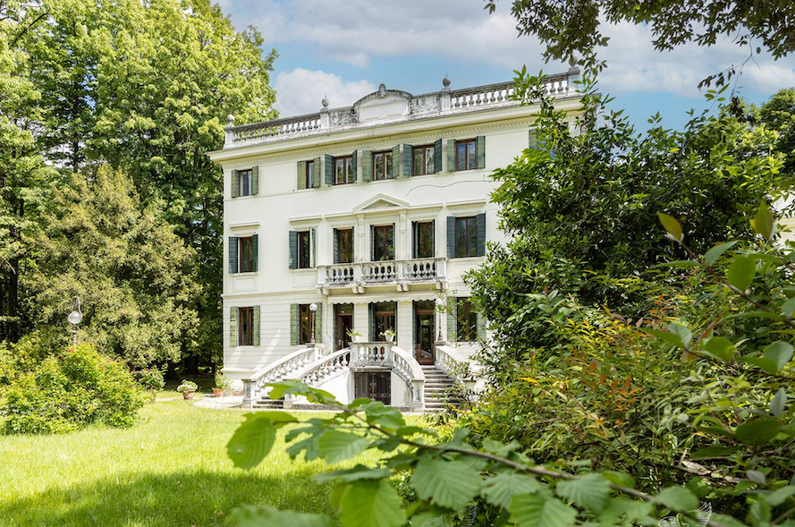 VILLA LEOPOLD