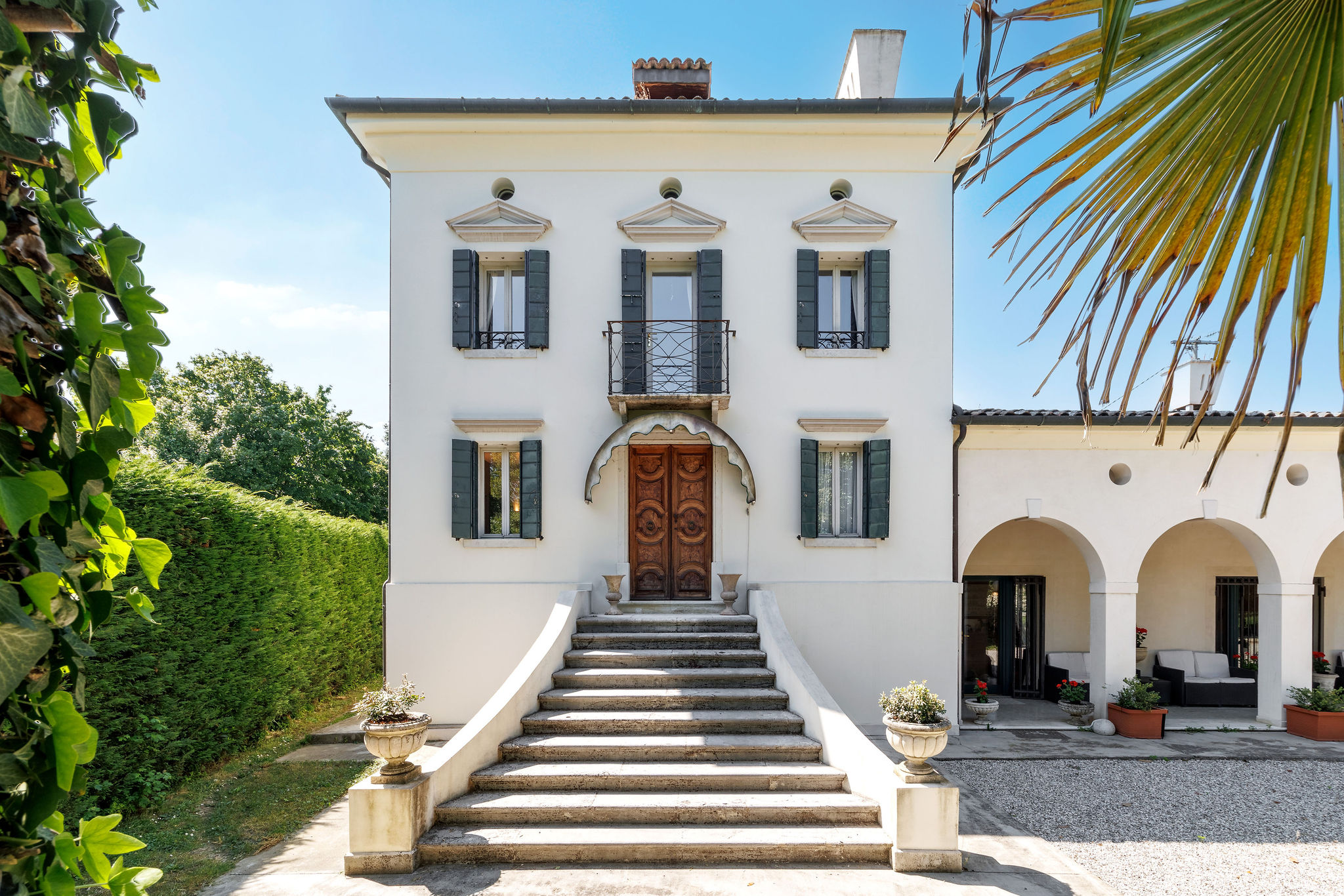 VILLA in ZONA GHIRADA