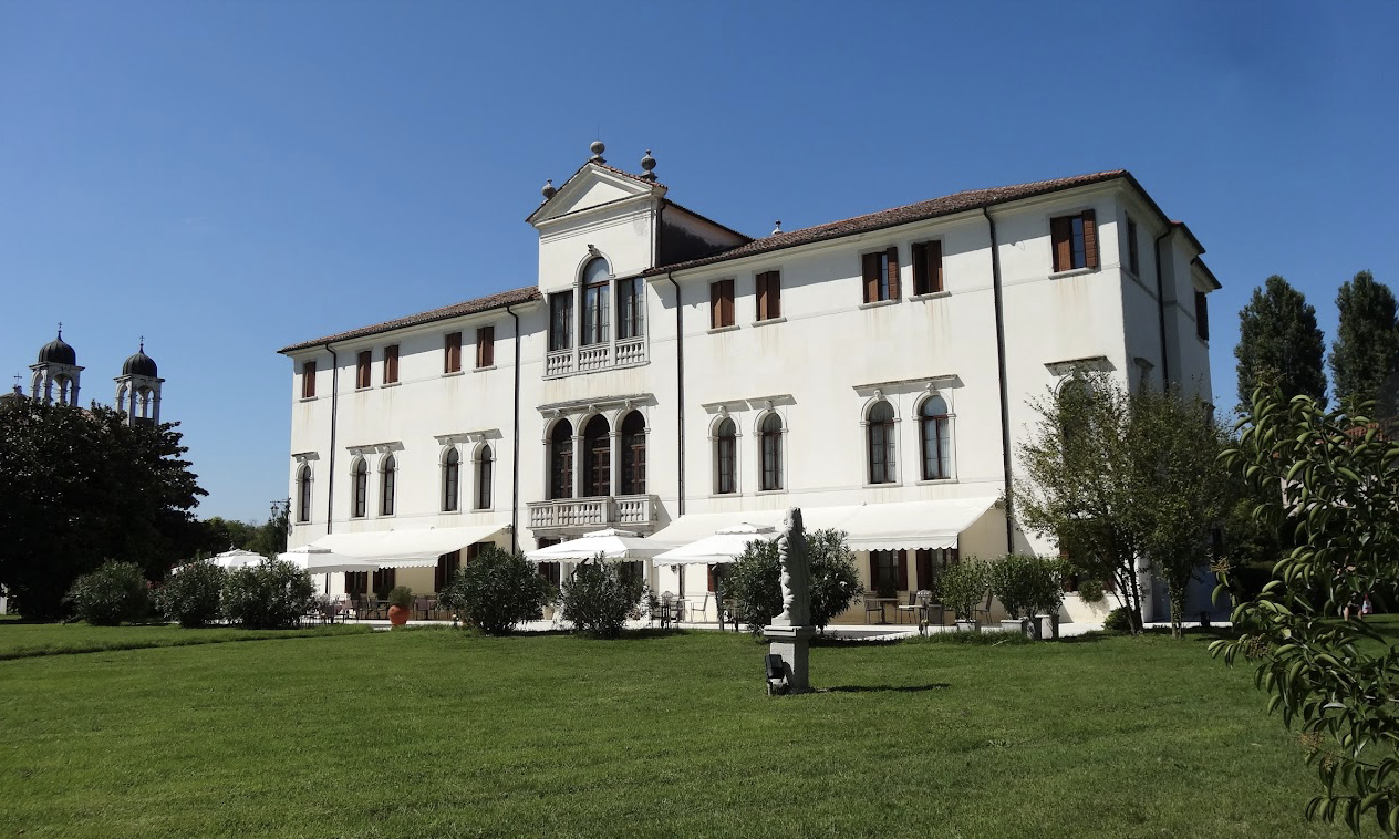 VILLA GIUSTINIAN