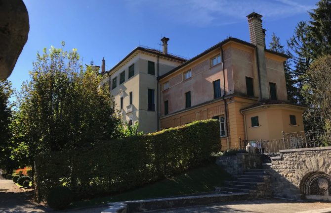 La Villa 12