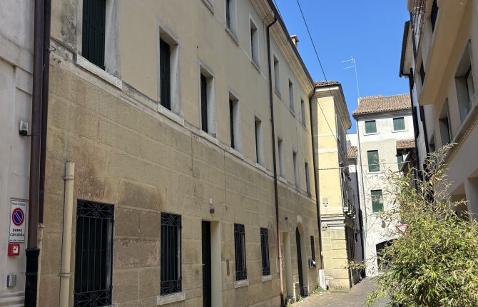 0. Esterno 1